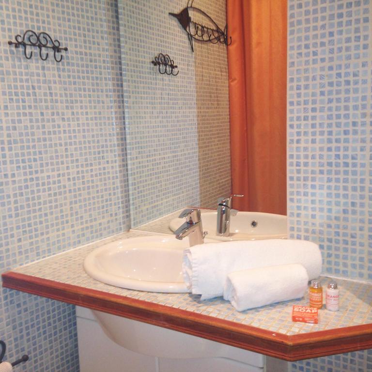 Modern Apartment 2 Bedrooms Quiet Terrace In A Palm Beach Area, 30 Meters From Seaside Cannes Esterno foto